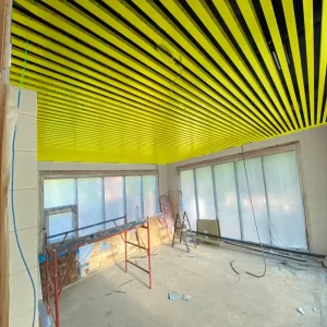 Кубообразный реечный потолок Желтый