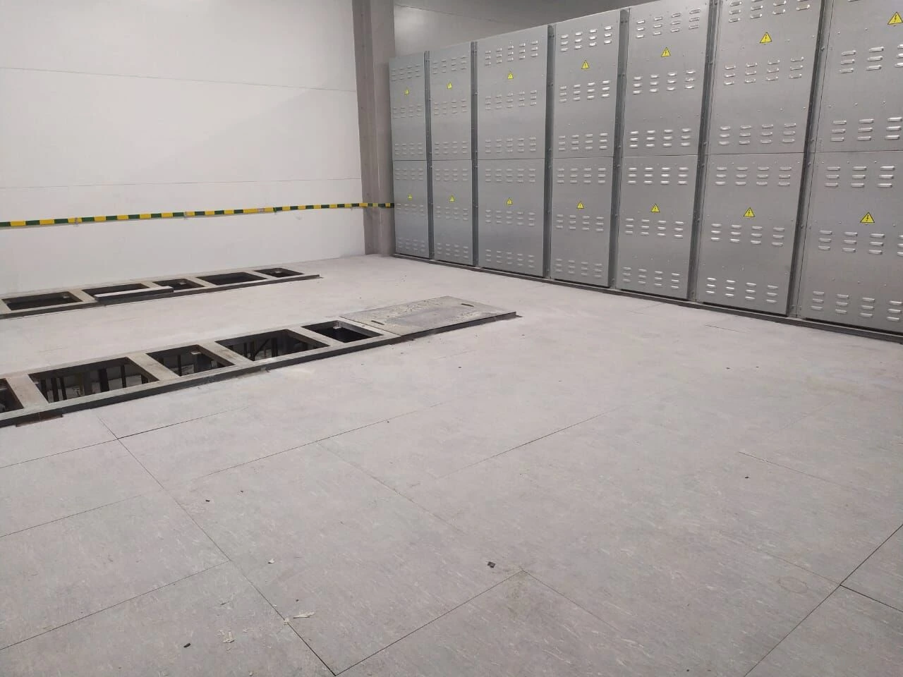 Металлический фальшпол