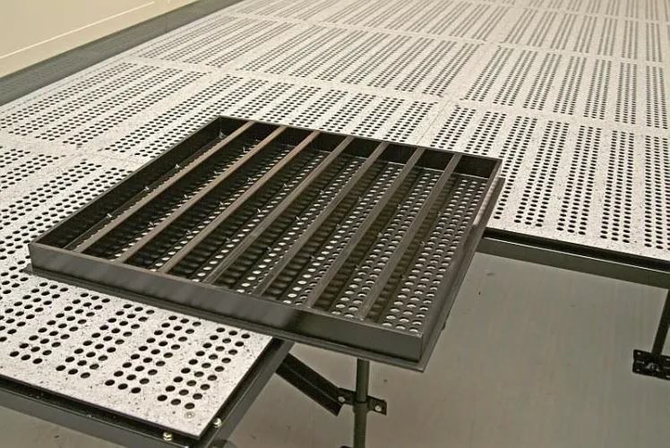 Металлический фальшпол